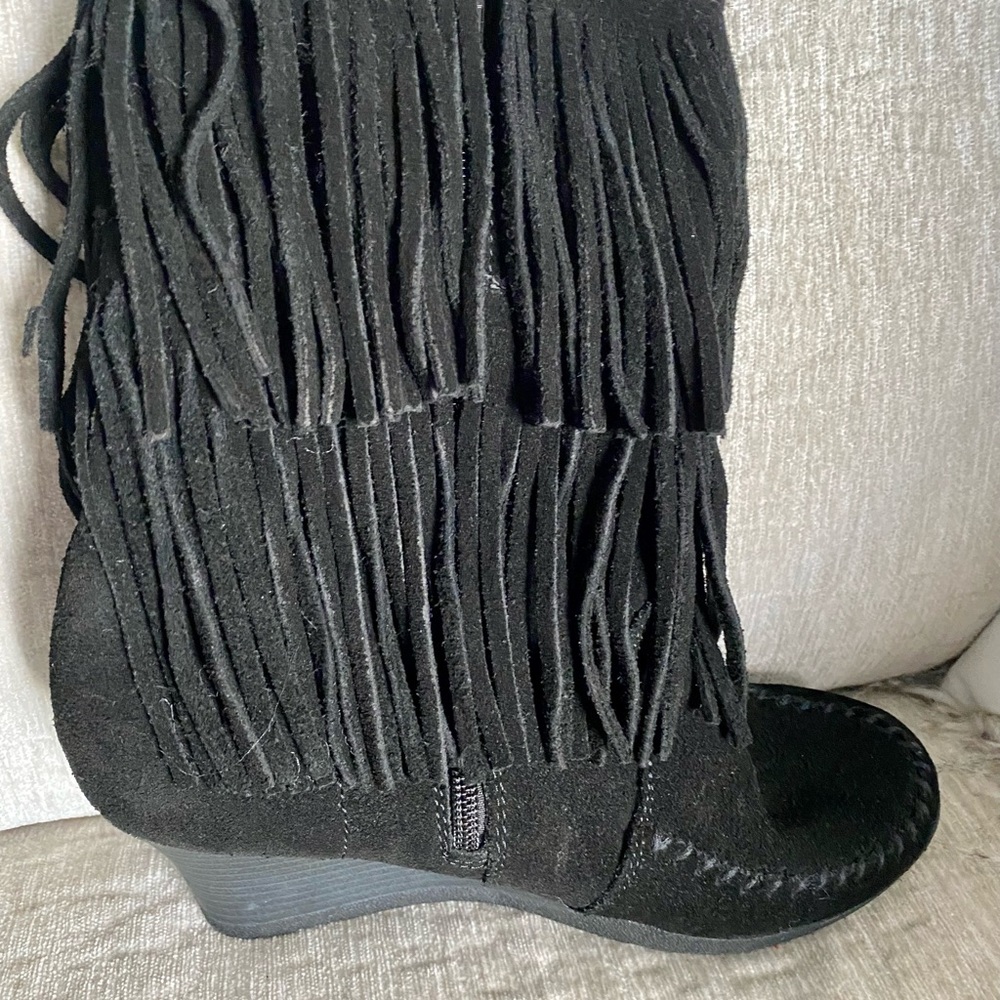 MINNETONKA Leather Fringe calf high boots